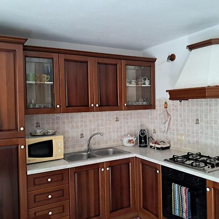 Appartamento Joanna Nurachi Bagian luar foto